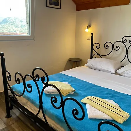Skadar Lake Family Resort Rijeka Crnojevica Exterior photo