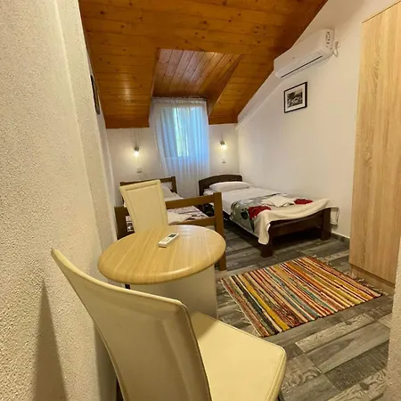 Skadar Lake Family Resort Rijeka Crnojevica Exterior photo